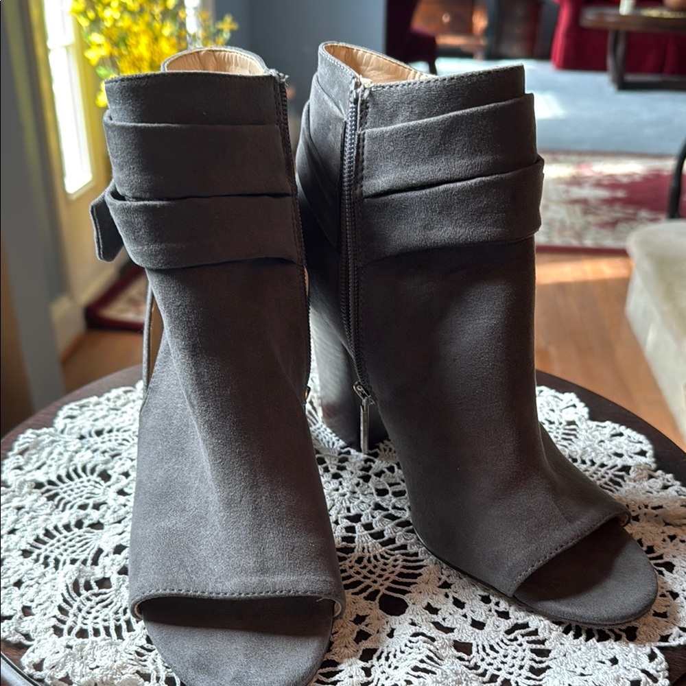 Elegant Gray Open-toed Ankle Boots